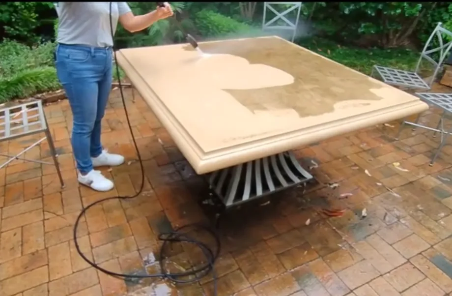 Why Choose The Squeegees for Pressure & Soft Washing